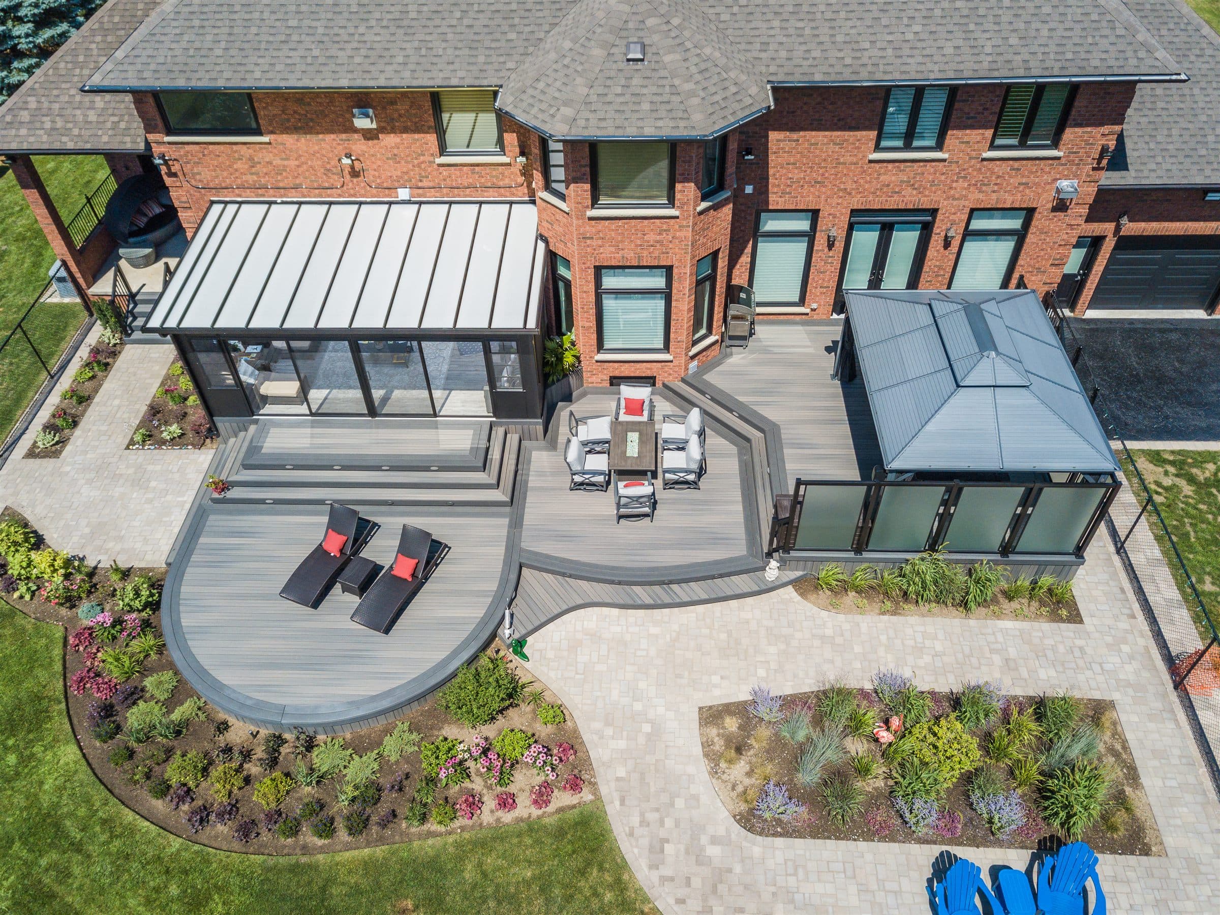 Decks and porches project by 11x12 Solutions